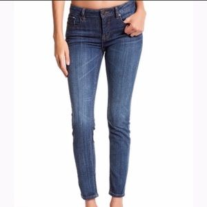 Vigoss Marley Super Skinny Mid Rise Jeans Size 25